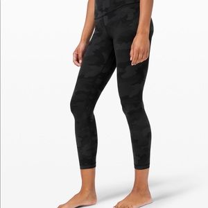 Black Camo Align Leggings (25 inch)